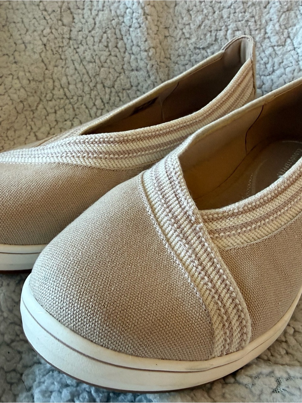 Cloudsteppers by Clarks Knit Slip-On Flats in Light Beige